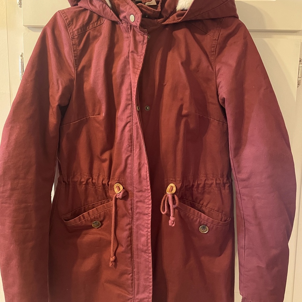 Maroon/ burgundy H&M full zip fleece lined hooded jacket